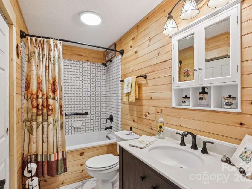 1590 Springpoint Road, Rock Hill, SC 29732.  MLS# CAR4294964, YatesRealty ID 23367. 