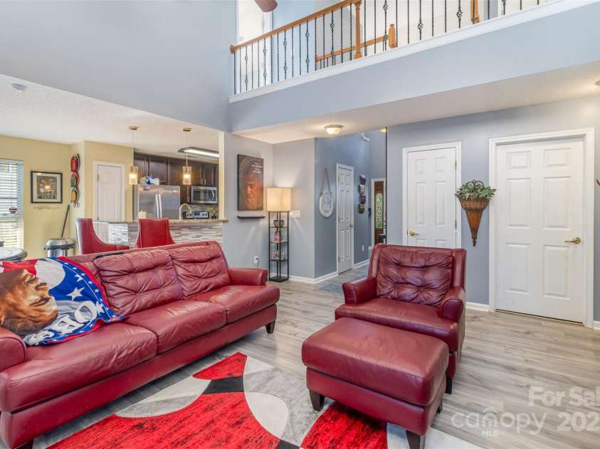 3428 Cranberry Nook Court, Charlotte, NC 28269.  MLS# CAR4263847, YatesRealty ID 23368. 