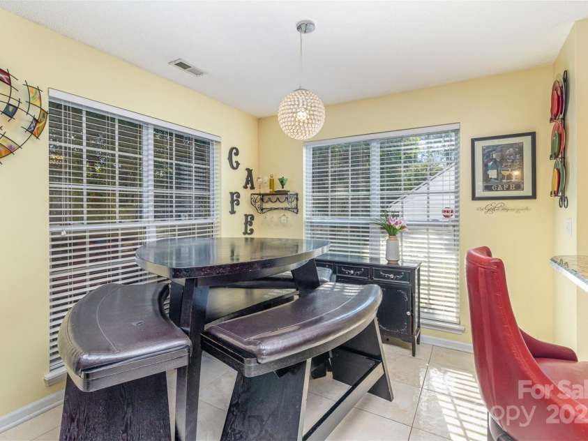 3428 Cranberry Nook Court, Charlotte, NC 28269.  MLS# CAR4263847, YatesRealty ID 23368. 