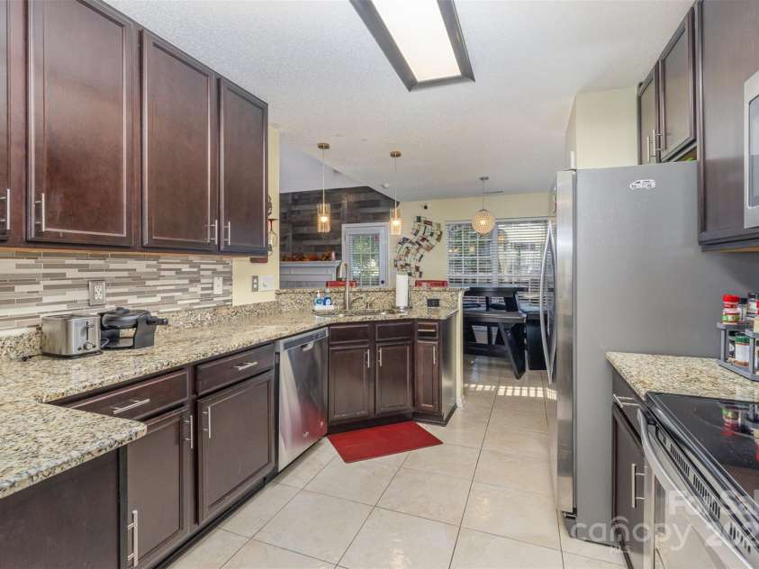 3428 Cranberry Nook Court, Charlotte, NC 28269.  MLS# CAR4263847, YatesRealty ID 23368. 