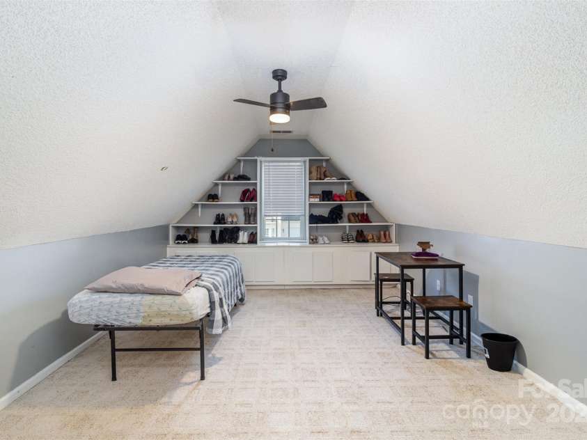 3428 Cranberry Nook Court, Charlotte, NC 28269.  MLS# CAR4263847, YatesRealty ID 23368. 