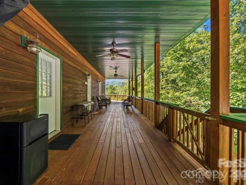 461 Mallard Cove, Almond, NC 28771.  MLS# CAR4377586, YatesRealty ID 23368. 