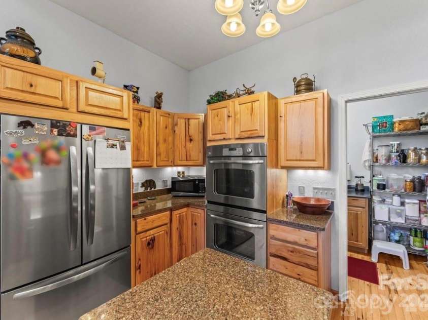 461 Mallard Cove, Almond, NC 28771.  MLS# CAR4377586, YatesRealty ID 23368. 