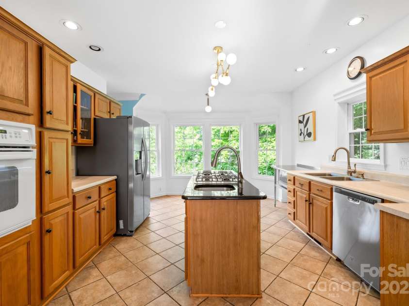 4120 Lake Shore Road, Denver, NC 28037.  MLS# CAR4259557, YatesRealty ID 23369. 