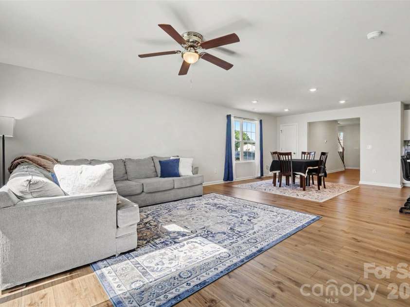 131 Watuga Place, Statesville, NC 28625.  MLS# CAR4382133, YatesRealty ID 23375. 