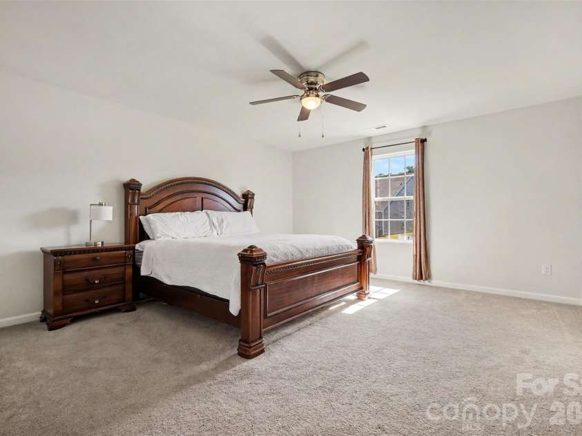 131 Watuga Place, Statesville, NC 28625.  MLS# CAR4382133, YatesRealty ID 23375. 