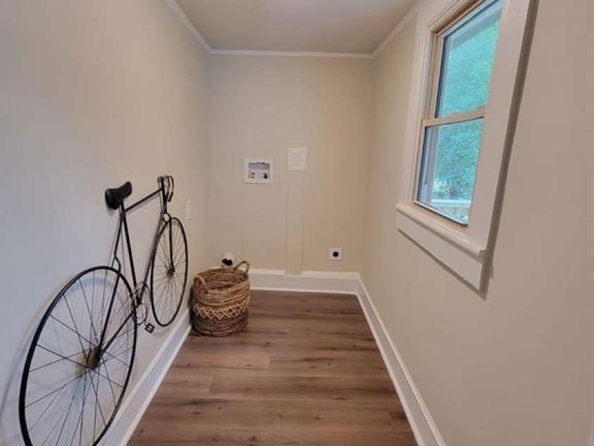 518 Milton L Taylor Street, Kannapolis, NC 28083.  MLS# CAR4380802, YatesRealty ID 23376. 