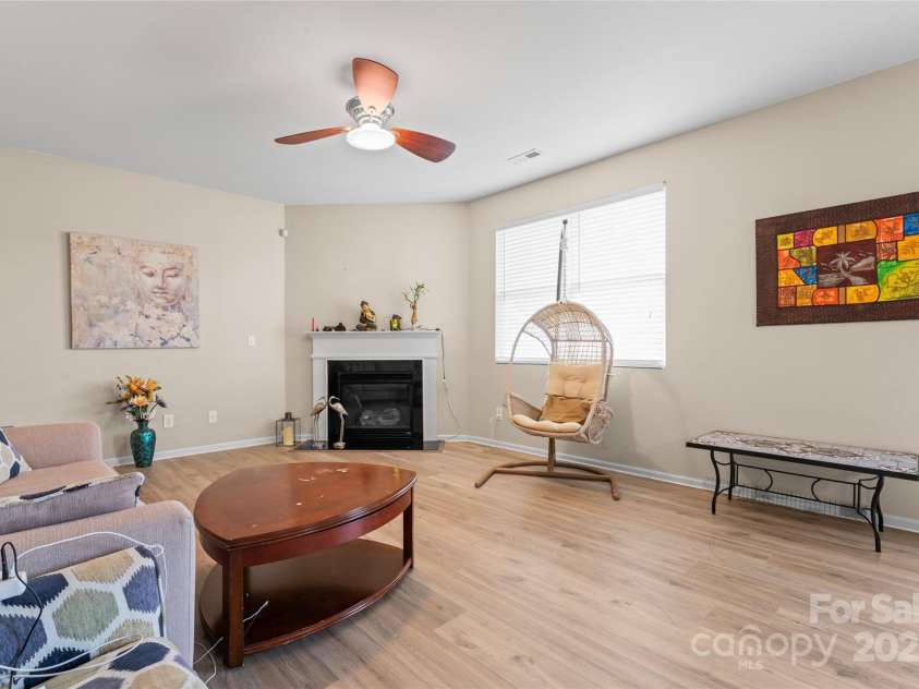 1911 Savannah Hills Drive, Matthews, NC 28105.  MLS# CAR4260112, YatesRealty ID 23377. 