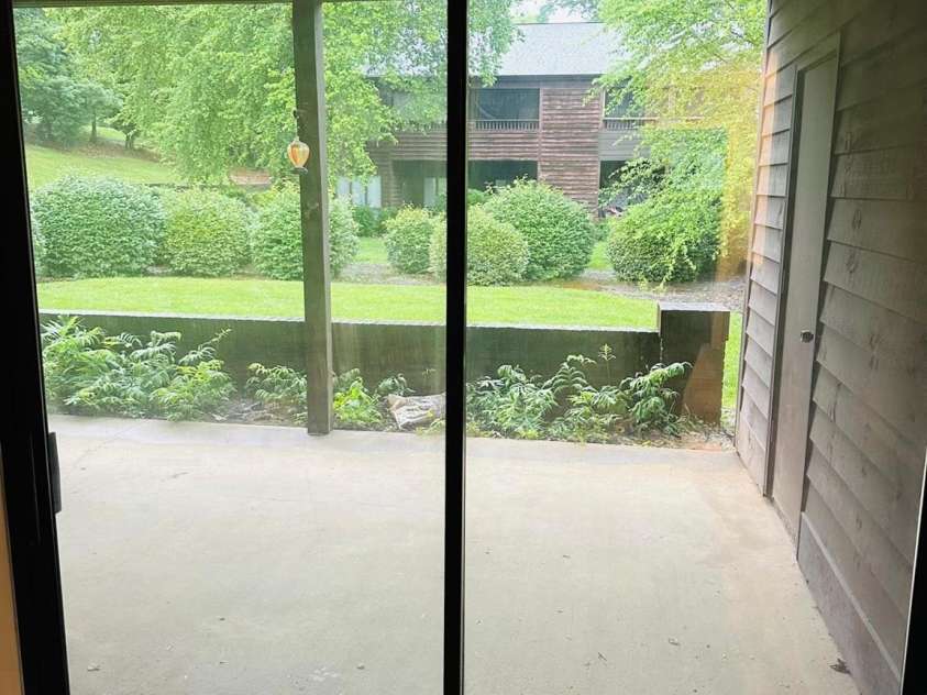 8029 Cedar Glen Drive, Charlotte, NC 28212.  MLS# CAR4382249, YatesRealty ID 23377. Bedroom2a