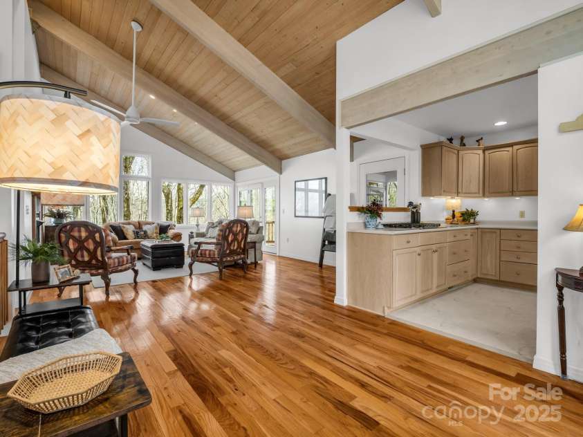 209 Walnut Ridge Road, Brevard, NC 28712.  MLS# CAR4230810, YatesRealty ID 23378. 