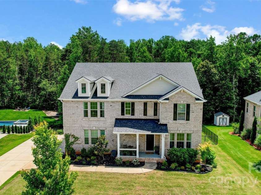 319 San Agustin Drive, Mooresville, NC 28117.  MLS# CAR4263514, YatesRealty ID 23379. 