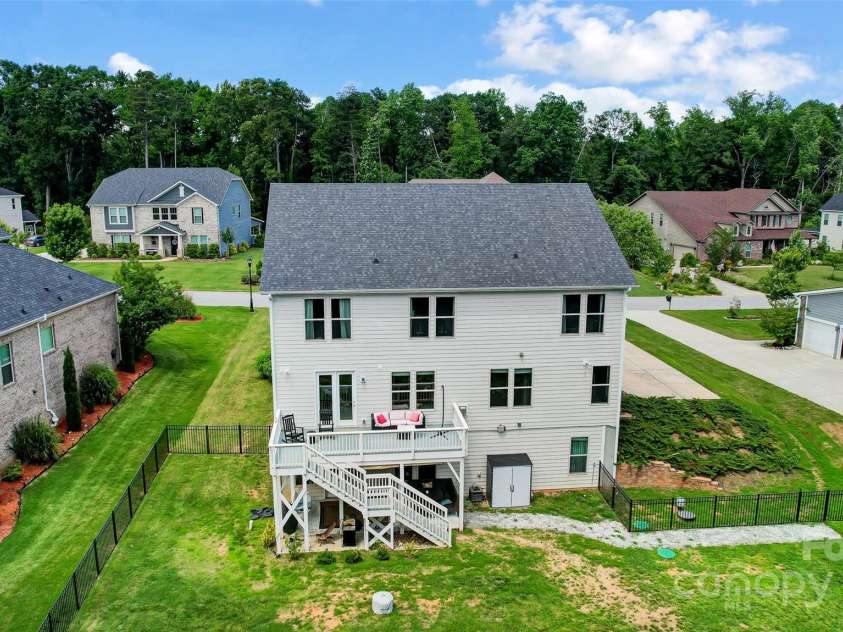 319 San Agustin Drive, Mooresville, NC 28117.  MLS# CAR4263514, YatesRealty ID 23379. 