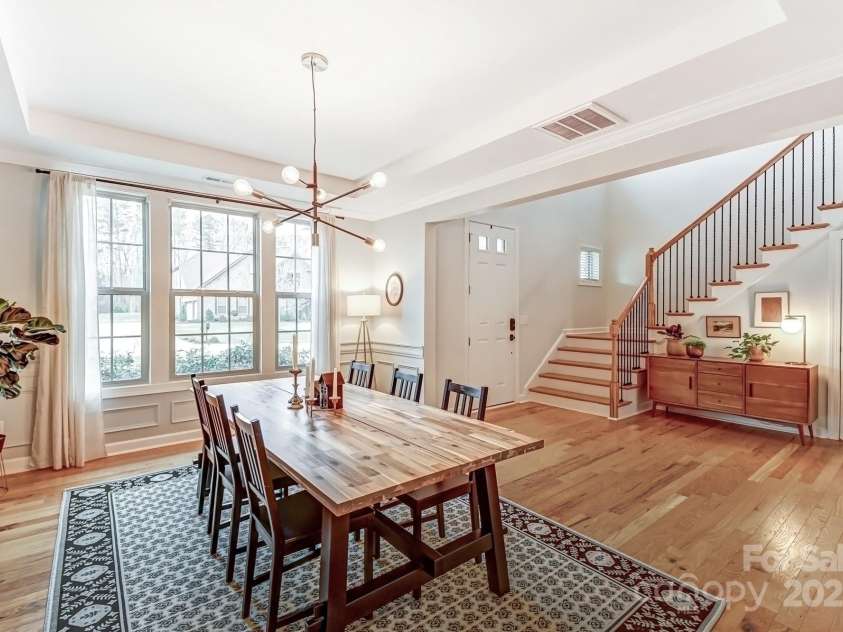 319 San Agustin Drive, Mooresville, NC 28117.  MLS# CAR4263514, YatesRealty ID 23379. Main Level Dining