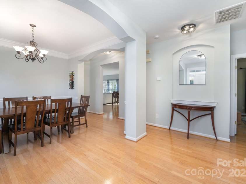 4901 Riverview Drive, Harrisburg, NC 28075.  MLS# CAR4318206, YatesRealty ID 2338. Entry