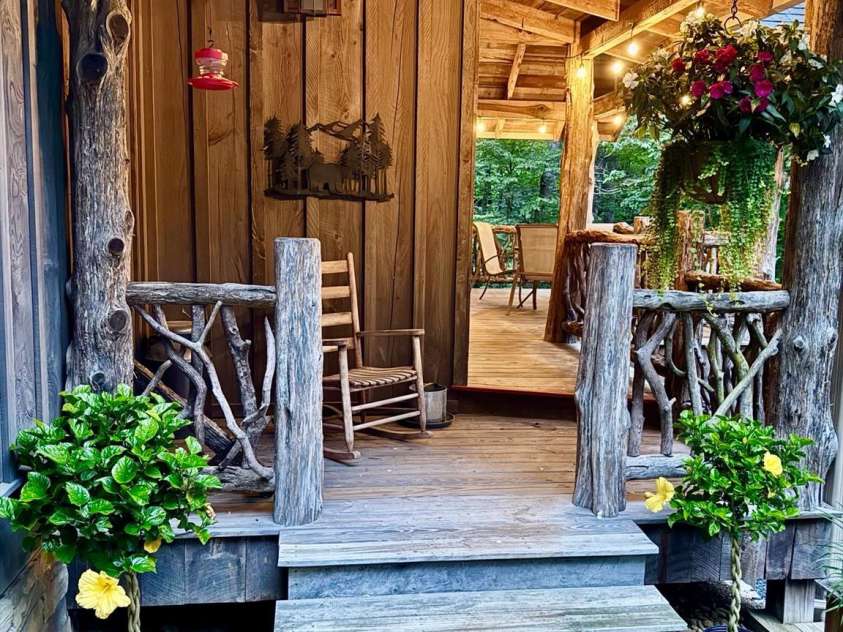 68 Sherwood Village Court, Brevard, NC 28712.  MLS# CAR4232497, YatesRealty ID 2338. Rustic Charm