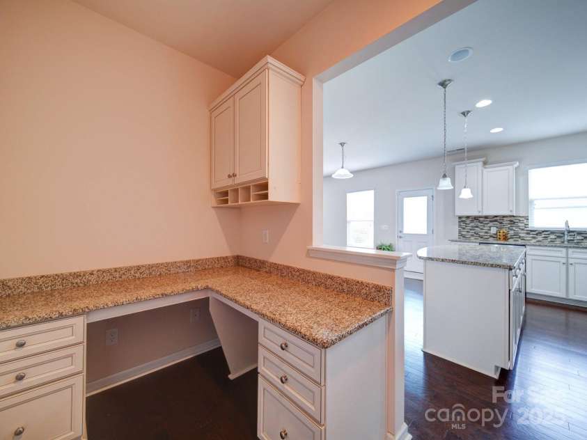 3009 Palm Drive, Fort Mill, SC 29715.  MLS# CAR4269882, YatesRealty ID 23380. 