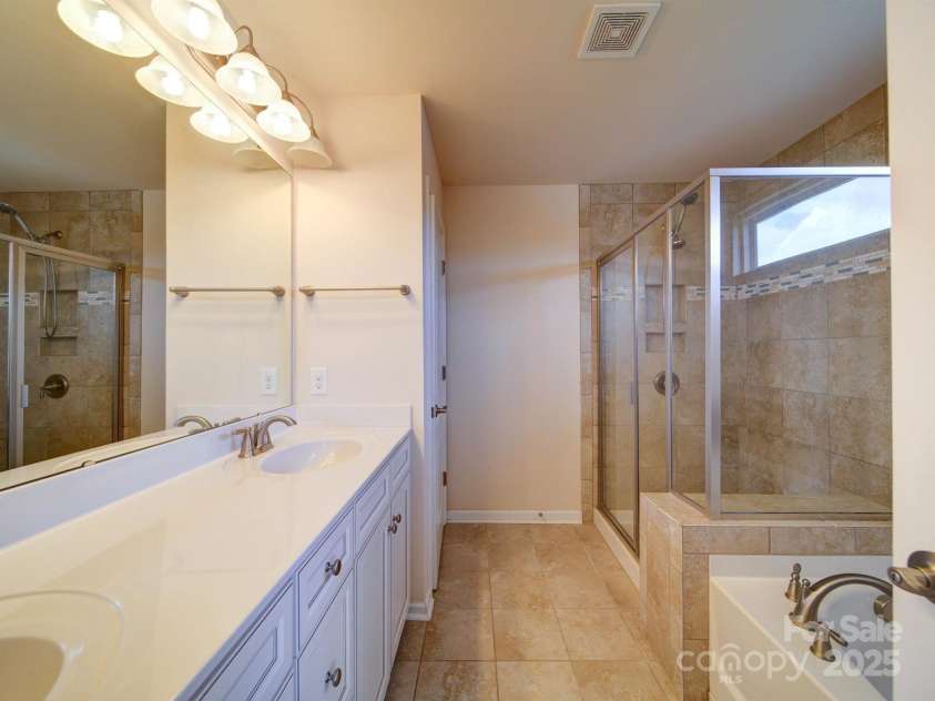3009 Palm Drive, Fort Mill, SC 29715.  MLS# CAR4269882, YatesRealty ID 23380. 