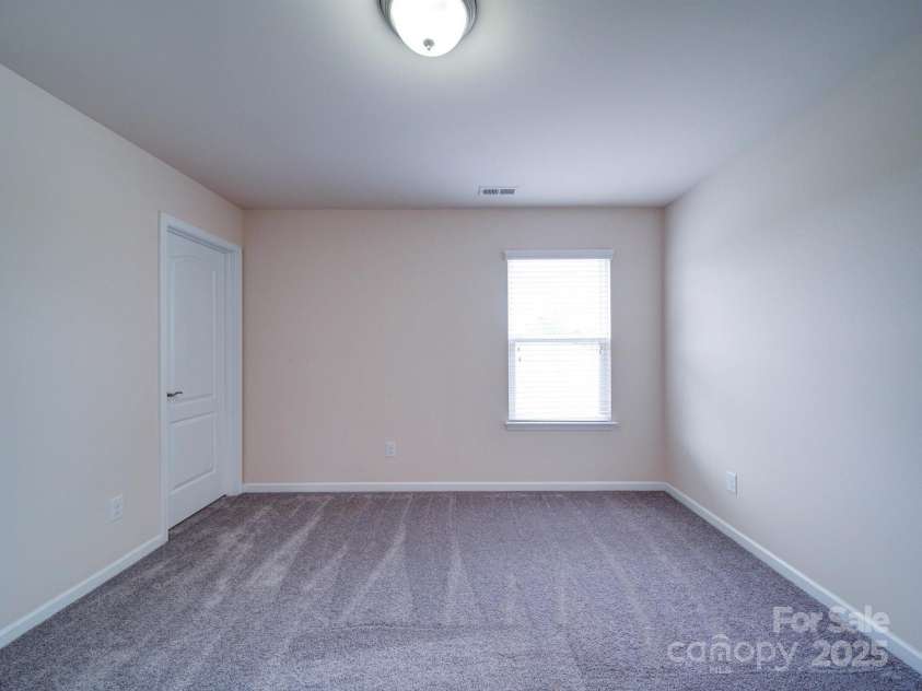 3009 Palm Drive, Fort Mill, SC 29715.  MLS# CAR4269882, YatesRealty ID 23380. 
