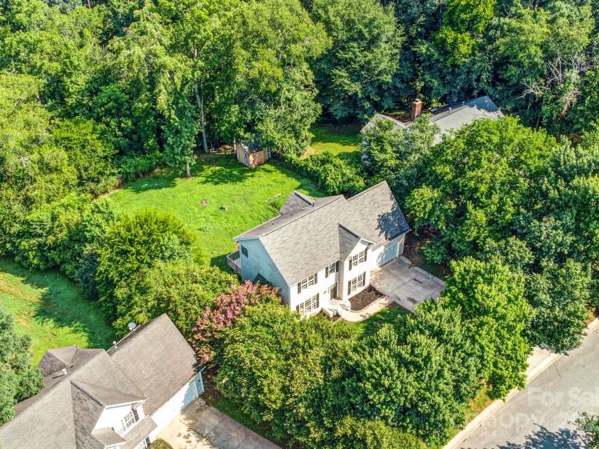 953 Milkwood Lane, Monroe, NC 28110.  MLS# CAR4274402, YatesRealty ID 23381. 