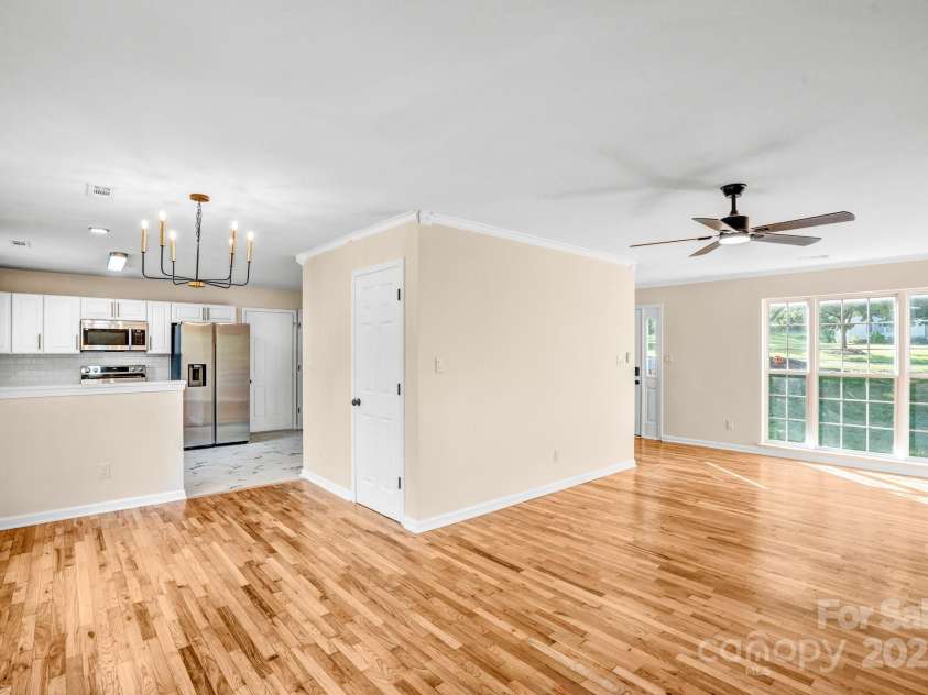 953 Milkwood Lane, Monroe, NC 28110.  MLS# CAR4274402, YatesRealty ID 23381. 