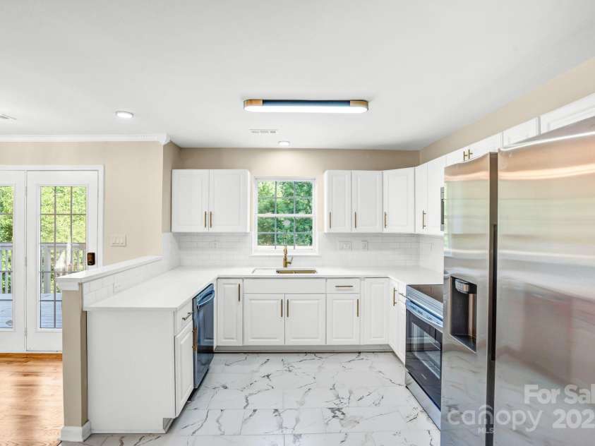 953 Milkwood Lane, Monroe, NC 28110.  MLS# CAR4274402, YatesRealty ID 23381. 