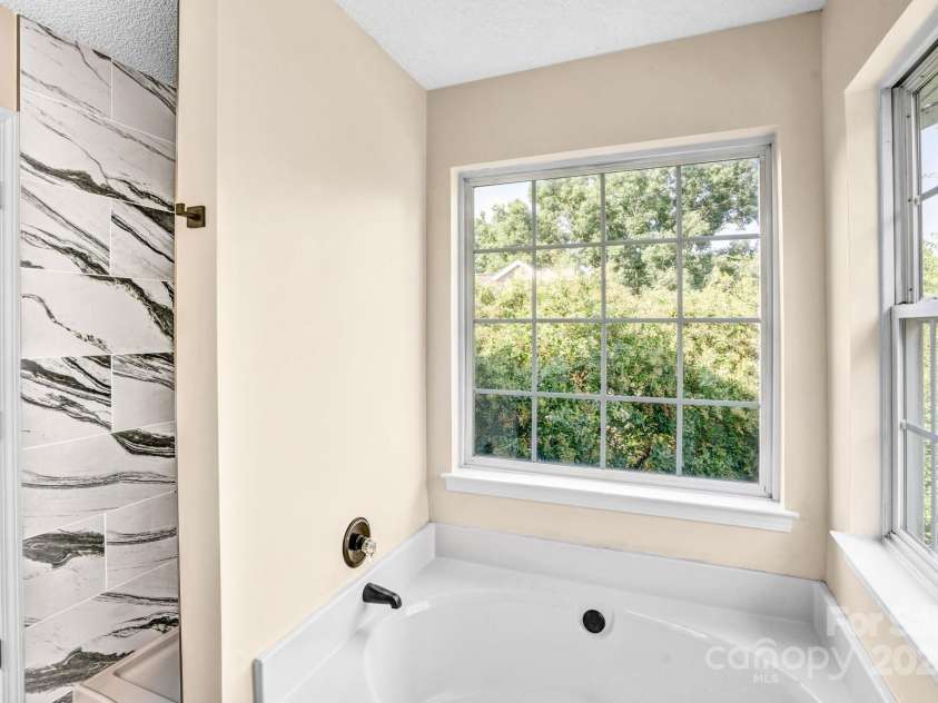 953 Milkwood Lane, Monroe, NC 28110.  MLS# CAR4274402, YatesRealty ID 23381. 