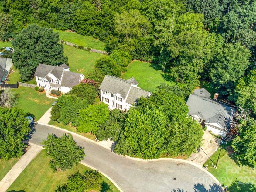 953 Milkwood Lane, Monroe, NC 28110.  MLS# CAR4274402, YatesRealty ID 23381. 