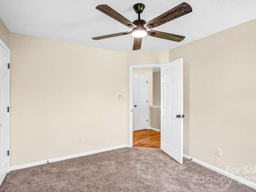 953 Milkwood Lane, Monroe, NC 28110.  MLS# CAR4274402, YatesRealty ID 23381. 