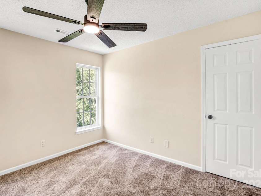 953 Milkwood Lane, Monroe, NC 28110.  MLS# CAR4274402, YatesRealty ID 23381. 