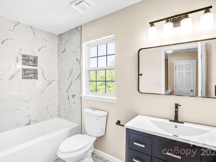 953 Milkwood Lane, Monroe, NC 28110.  MLS# CAR4274402, YatesRealty ID 23381. 