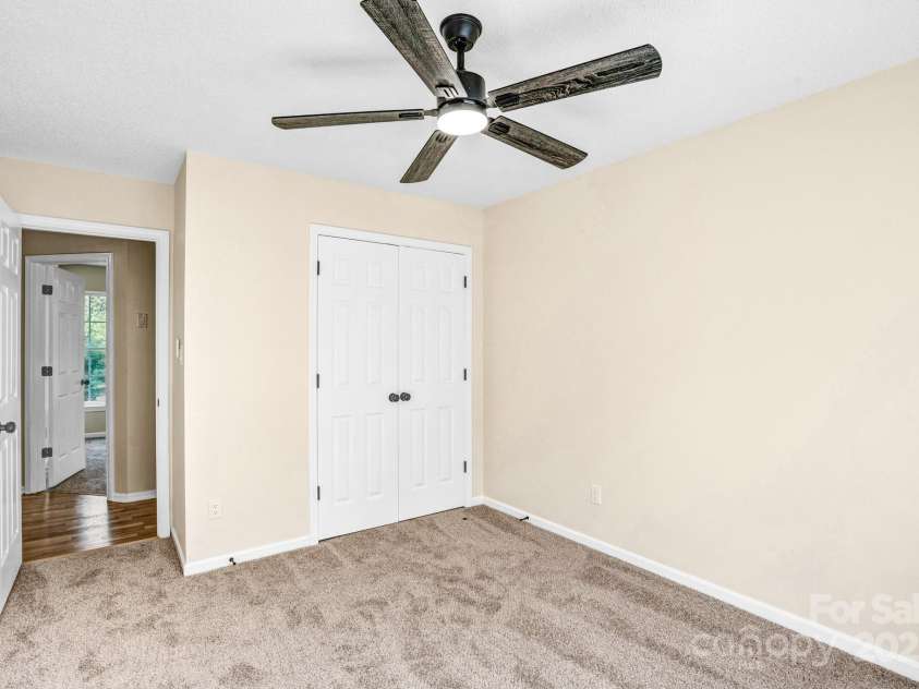 953 Milkwood Lane, Monroe, NC 28110.  MLS# CAR4274402, YatesRealty ID 23381. 