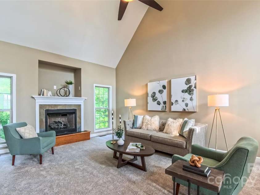 139 Crystal Ridge Drive, Lexington, NC 27295.  MLS# CAR4271418, YatesRealty ID 23383. 