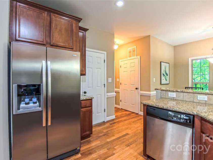 139 Crystal Ridge Drive, Lexington, NC 27295.  MLS# CAR4271418, YatesRealty ID 23383. 
