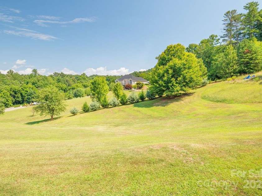 125 Ivy Meadows Drive, Weaverville, NC 28787.  MLS# CAR4247385, YatesRealty ID 23384. 