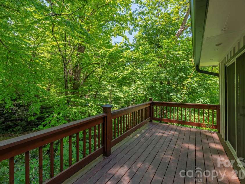 868 Cabin Flats Road, Balsam, NC 28707.  MLS# CAR4383189, YatesRealty ID 23384. 