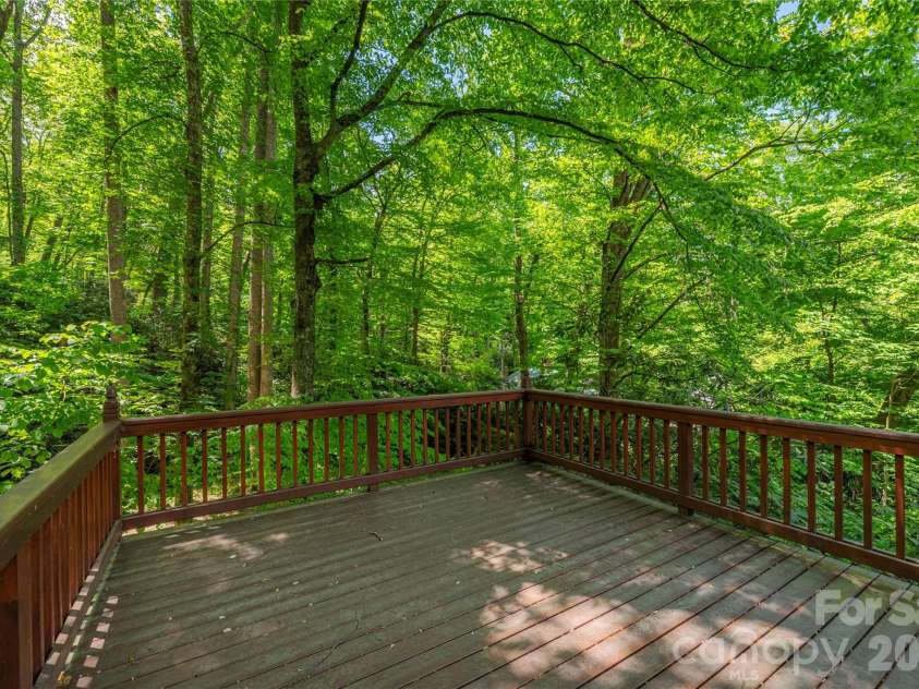 868 Cabin Flats Road, Balsam, NC 28707.  MLS# CAR4383189, YatesRealty ID 23384. 