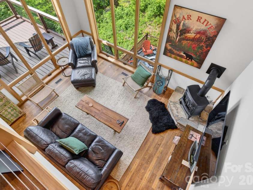 252 Tsali Crossing, Bryson City, NC 28713.  MLS# CAR4383473, YatesRealty ID 23387. 