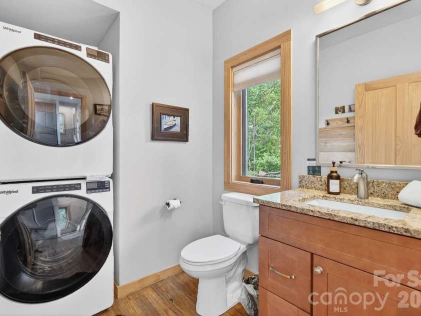 252 Tsali Crossing, Bryson City, NC 28713.  MLS# CAR4383473, YatesRealty ID 23387. 