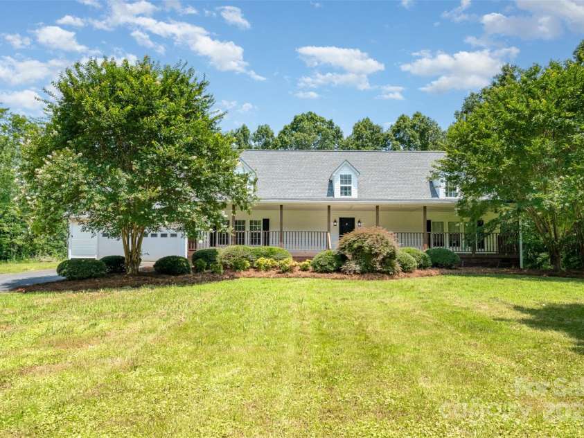 6811 Kluttz Road, Concord, NC 28025.  MLS# CAR4272402, YatesRealty ID 23387. 