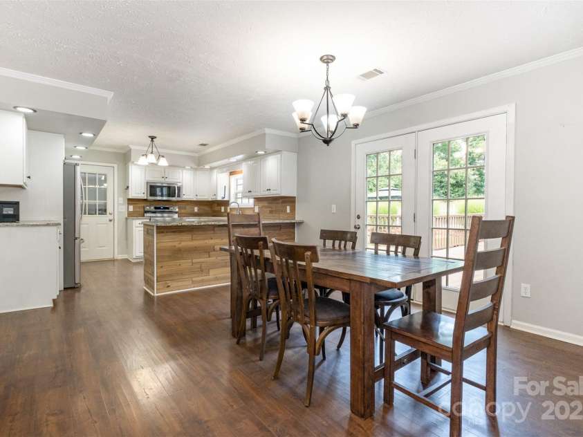 6811 Kluttz Road, Concord, NC 28025.  MLS# CAR4272402, YatesRealty ID 23387. Dining Room