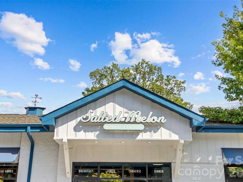 1500 Queens Road, Charlotte, NC 28207.  MLS# CAR4374696, YatesRealty ID 23388. 