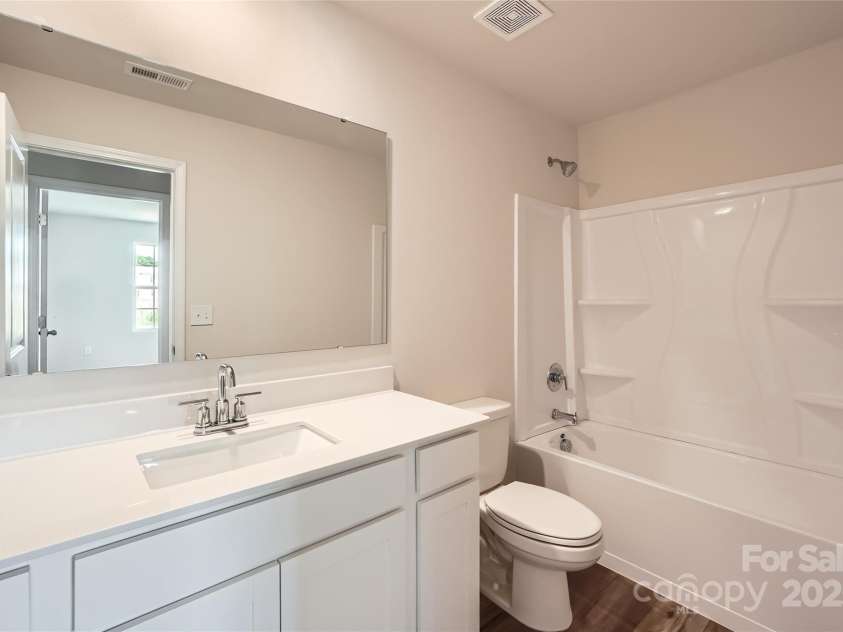 136 Dorian Place, Troutman, NC 28166.  MLS# CAR4272157, YatesRealty ID 23389. Bathroom