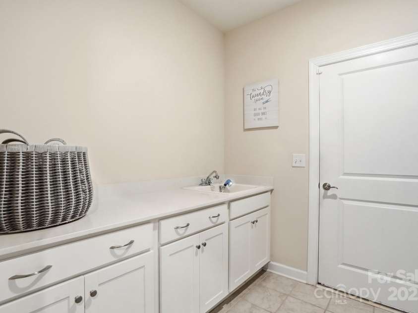 25005 Westwick Lane, Huntersville, NC 28078.  MLS# CAR4321575, YatesRealty ID 2339. 