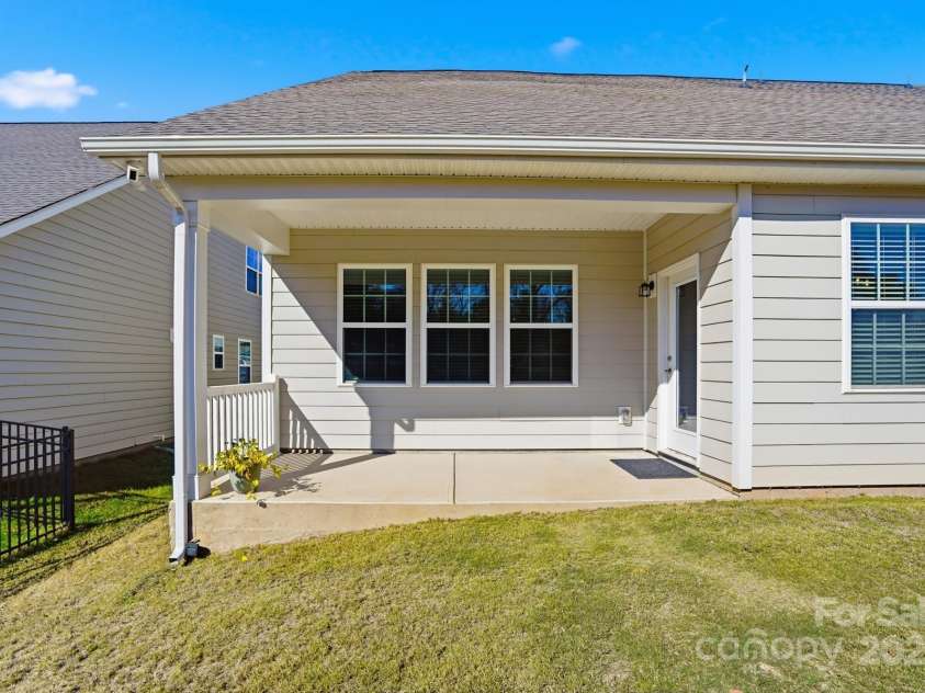 25005 Westwick Lane, Huntersville, NC 28078.  MLS# CAR4321575, YatesRealty ID 2339. 