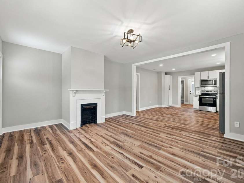 1286 Elmwood Avenue, Lancaster, SC 29720.  MLS# CAR4424690, YatesRealty ID 23390. 