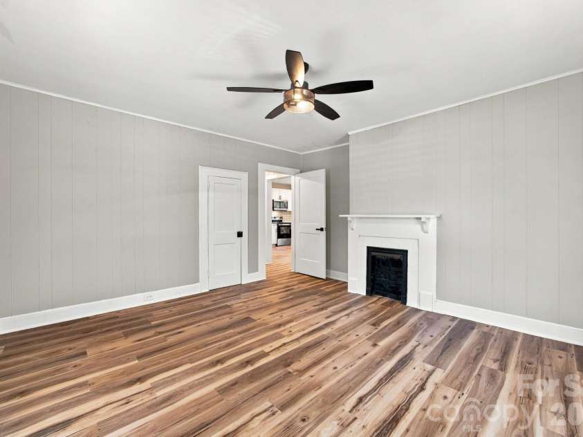 1286 Elmwood Avenue, Lancaster, SC 29720.  MLS# CAR4424690, YatesRealty ID 23390. 