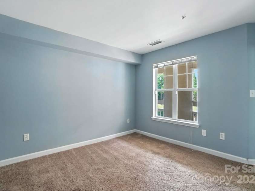 108 Pier 33 Drive, Mooresville, NC 28117.  MLS# CAR4283399, YatesRealty ID 23392. 