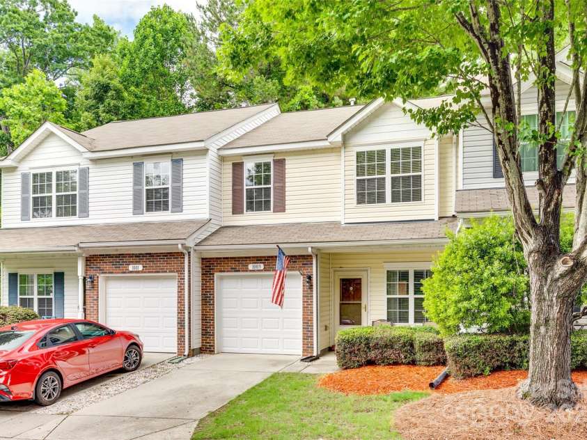 1003 Silver Springs Road, Fort Mill, SC 29715.  MLS# CAR4264252, YatesRealty ID 23393. 