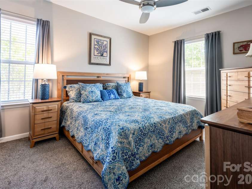 132 Appeldoorn Circle, Asheville, NC 28803.  MLS# CAR4368691, YatesRealty ID 23393. 