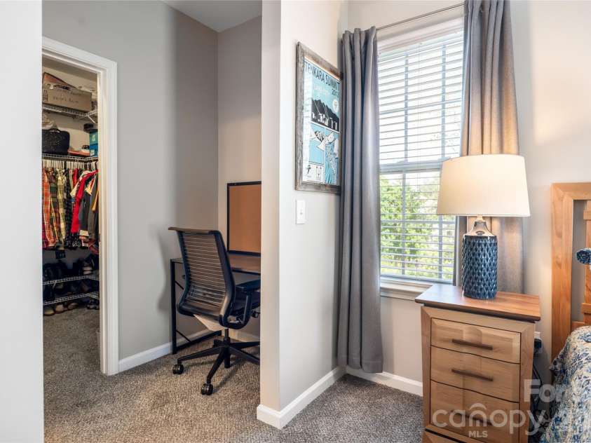 132 Appeldoorn Circle, Asheville, NC 28803.  MLS# CAR4368691, YatesRealty ID 23393. 